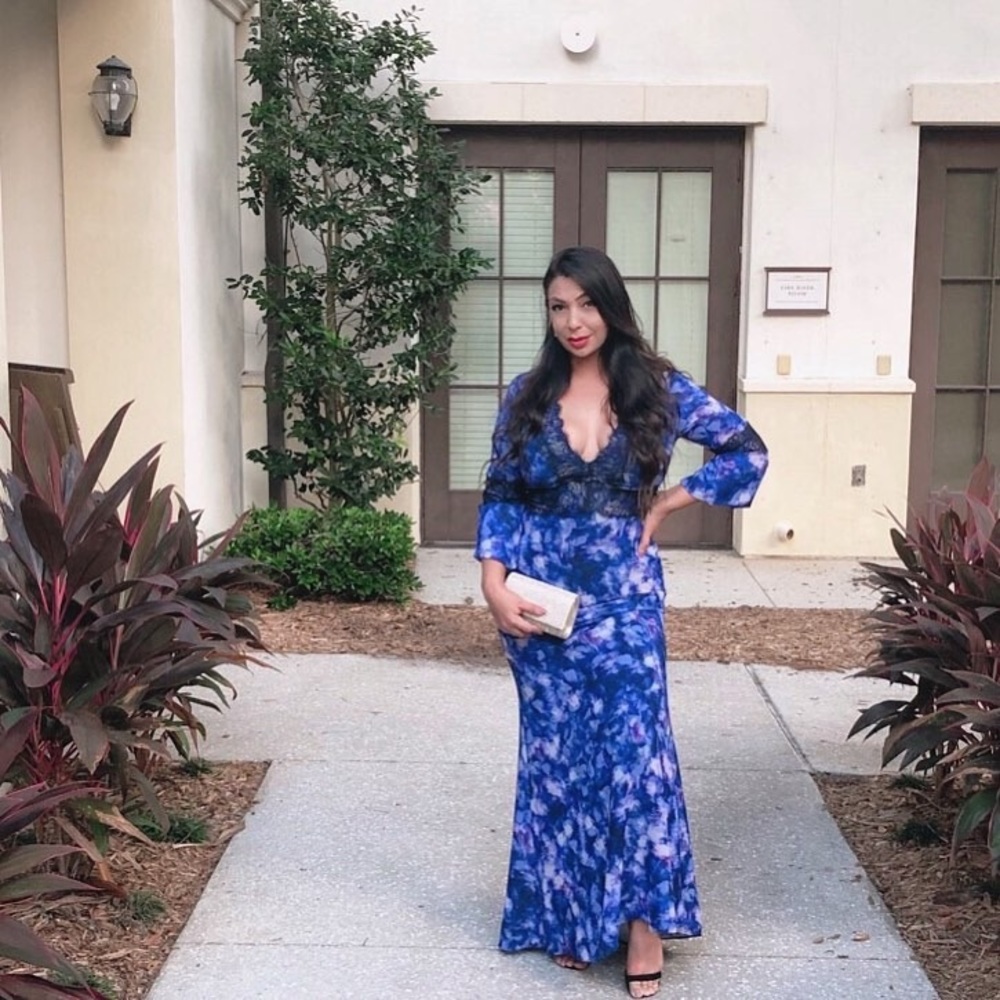 Meet your Posher, Cristina